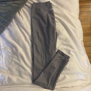 Alphalete amplify leggings